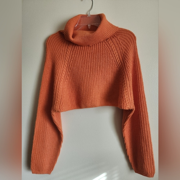 NWT- Women's New Look Orange Long Sleeve Cropped Sweater Size Extra Large - Picture 1 of 4